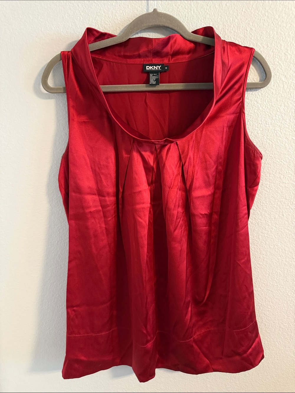 DKNY Red Silk Pleated Sleeveless Camisole